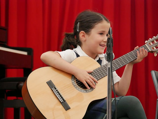 Exhibición de Actividades Extraescolares de Orvalle (2019)