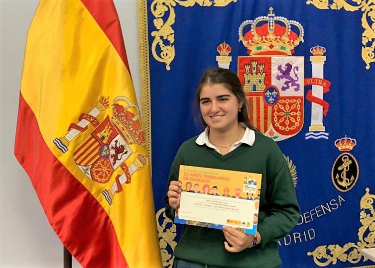 Alumna seleccionada en el Concurso “Carta a una Militar Española”