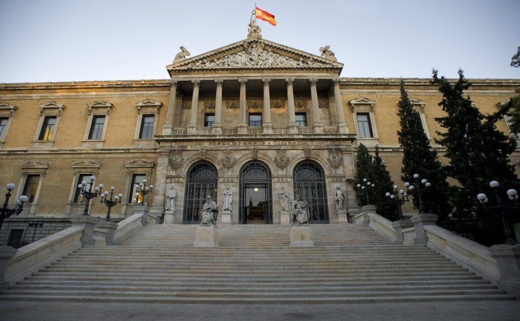 Aunque la biblioteca esté confinada, el gusto por la lectura no para de crecer