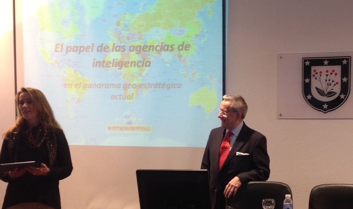 ¿Cuál es el papel de las agencias de inteligencia en el panorama geo