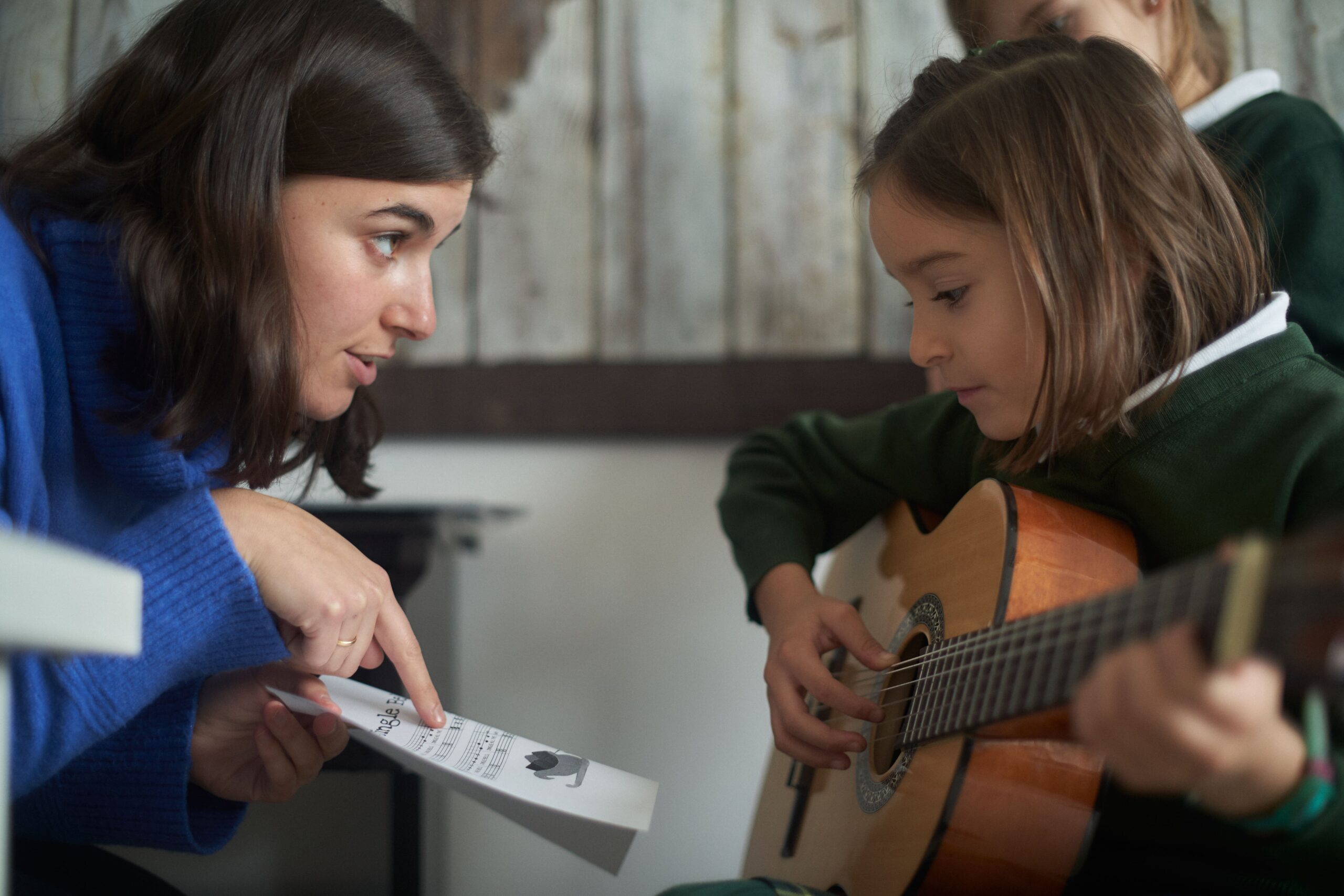 Nurturing musical sensibility and musical talent in children aged 2-5 years old