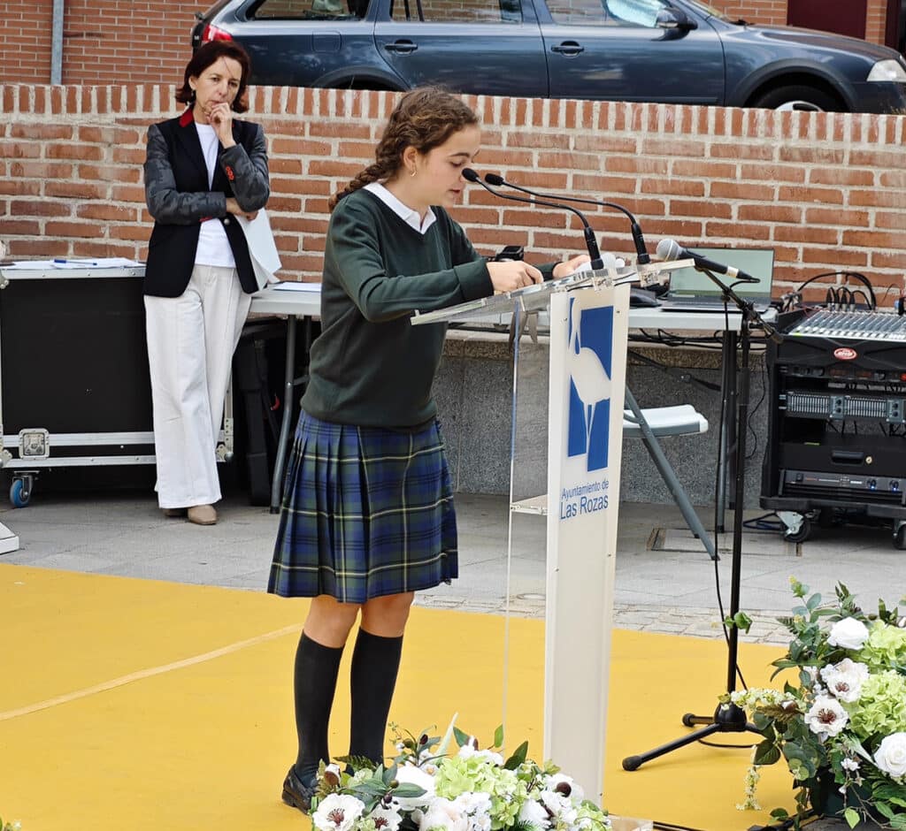 Cuatro alumnas premiadas en el 11 Concurso Literario Escolar