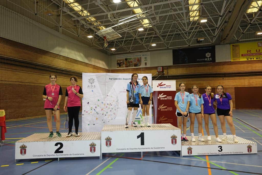 Marta Ares logra la medalla de plata en bádminton individual y el oro en dobles. ¡Enhorabuena!