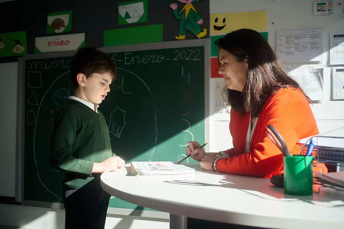 instalaciones del colegio o rvalle lectoescritura