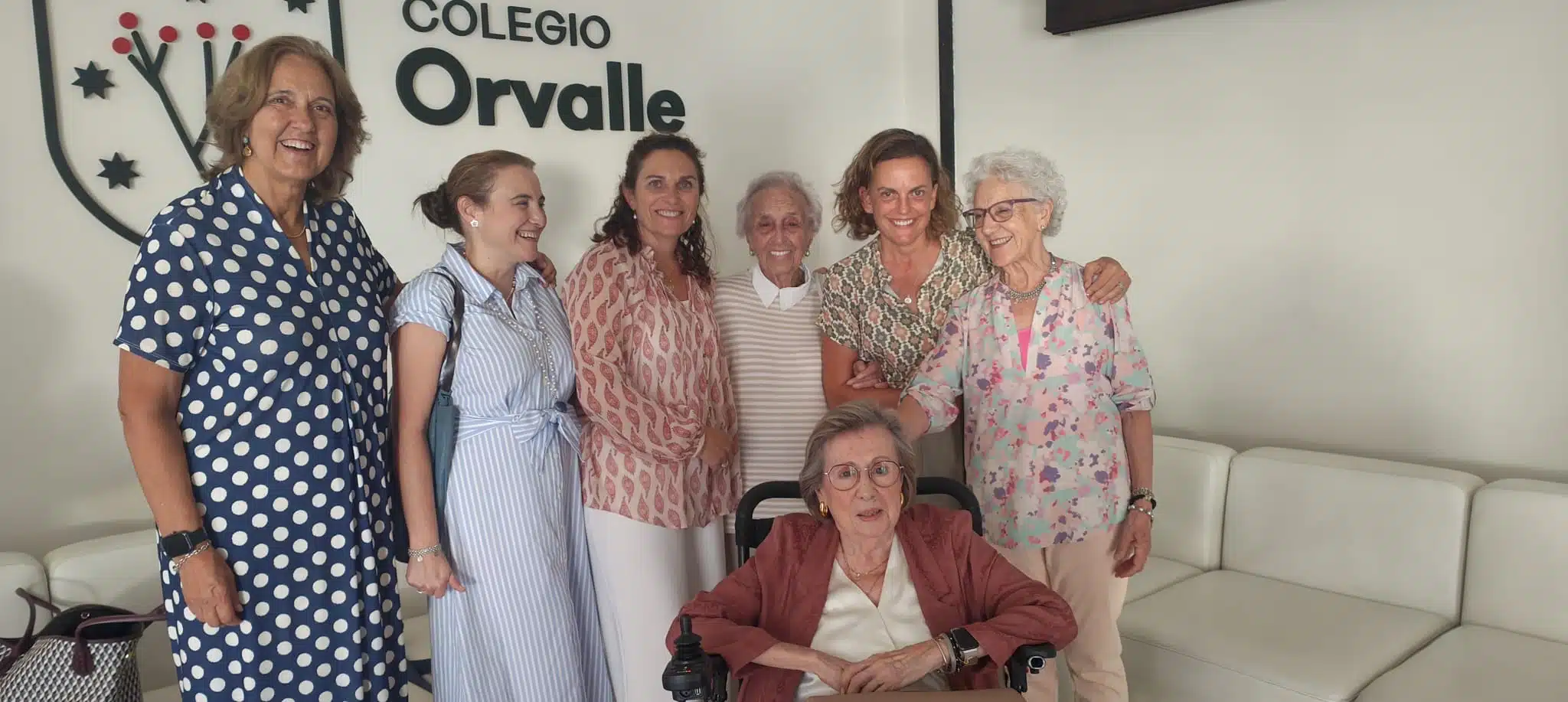 colegio-orvalle primera directora isabel