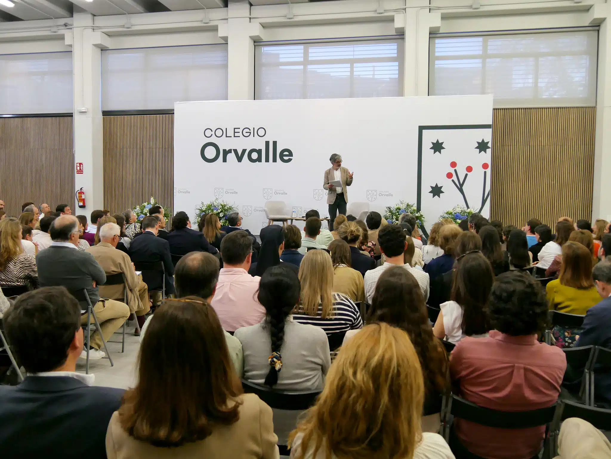 Fabrice Hadjadj en Orvalle: ''La paternidad no es una gestión eficiente, sino una gesta del espíritu'' 15 fabrice hadjadj colegio orvalle