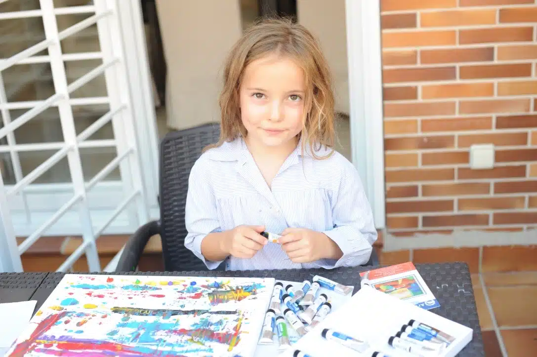 Rocío Villanueva (Colegio Orvalle - Madrid), seleccionada entre los 50 estudiantes más brillantes de España en la XXI edición Becas Europa 11 mejores estudiantes becas europa ufv