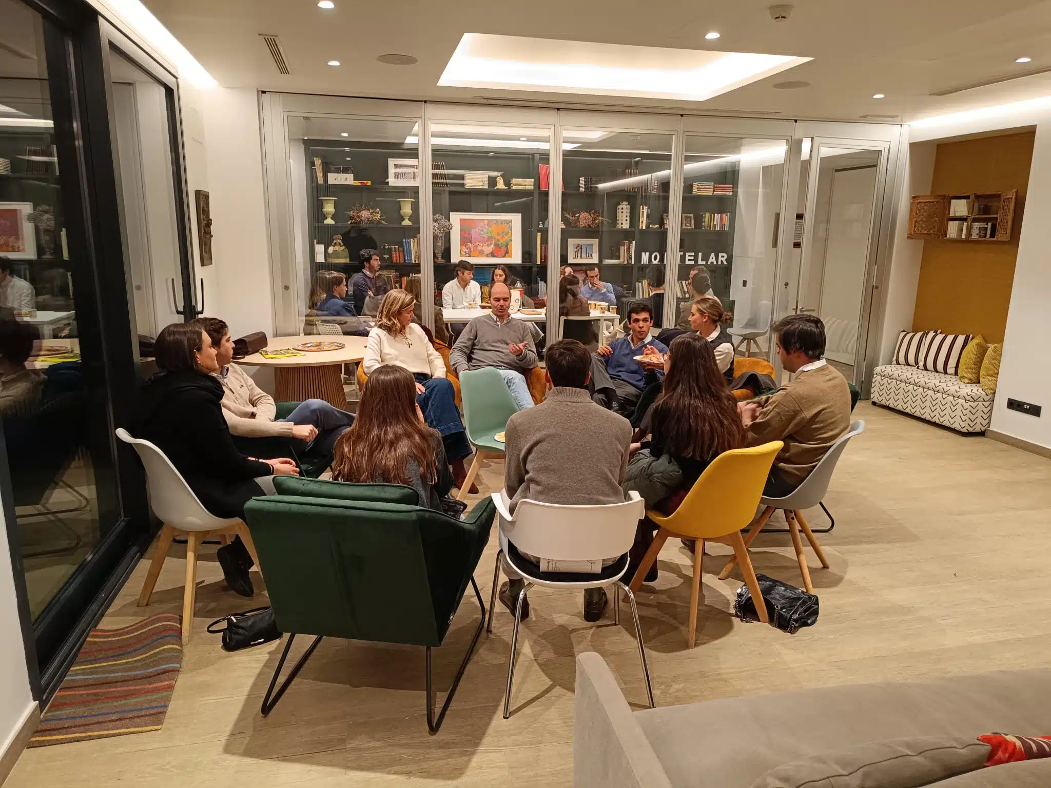Construir sobre roca: el rotundo éxito de la primera edición del Curso de Novios Alumni 7 orvalle alumni curso de novios primera edicion